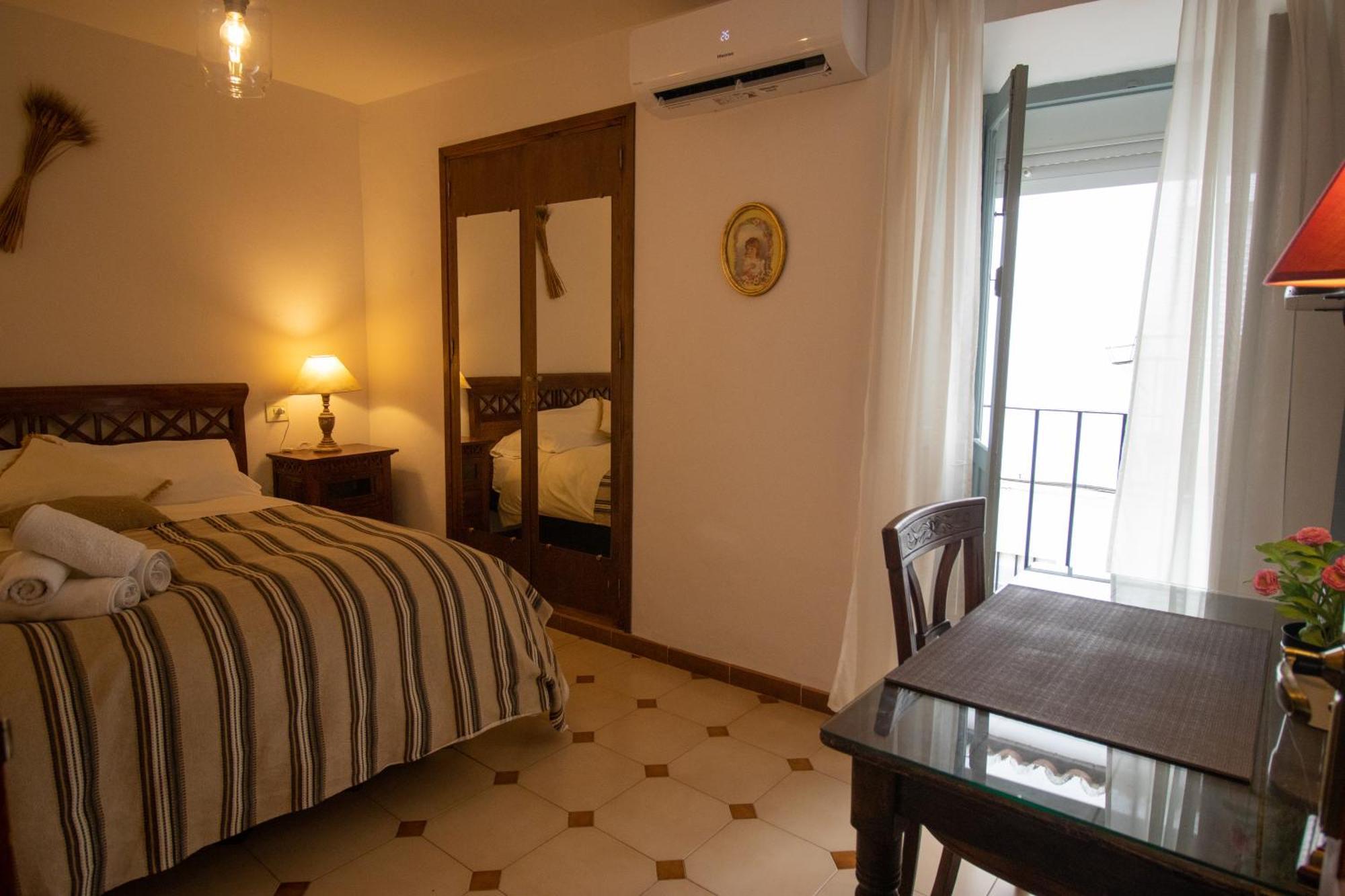 La Casa De La Lela Villa Setenil De Las Bodegas Phòng bức ảnh