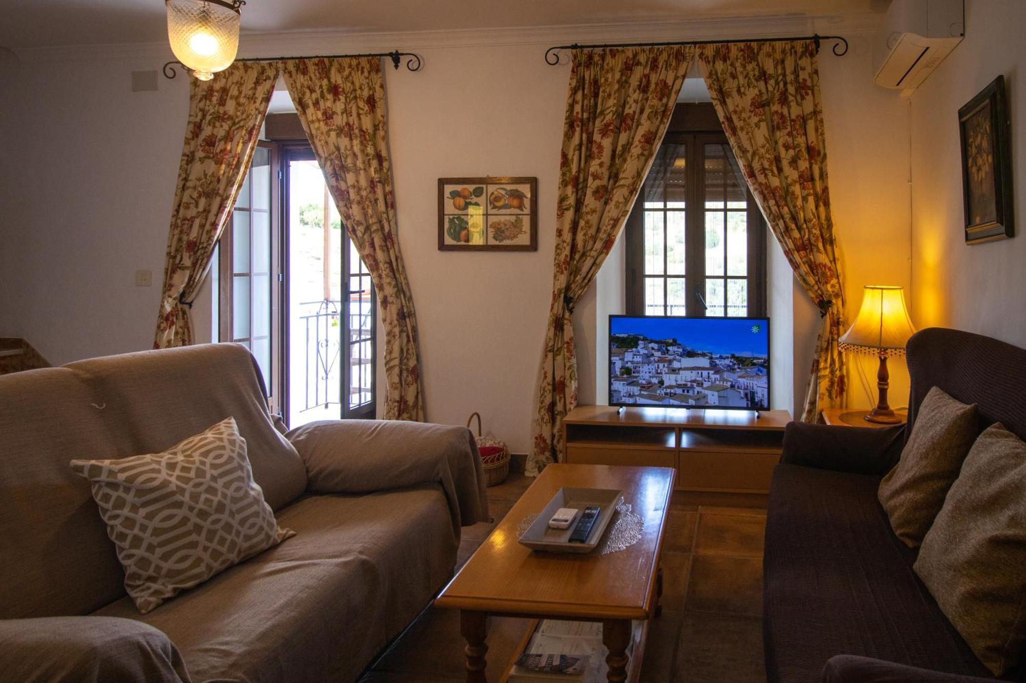 La Casa De La Lela Villa Setenil De Las Bodegas Phòng bức ảnh
